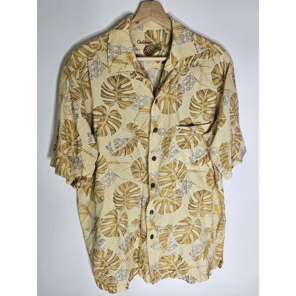 Caribbean Short Sleeve Shirt Button Relaxed Hawaiian Print Mens M Beach Vacation